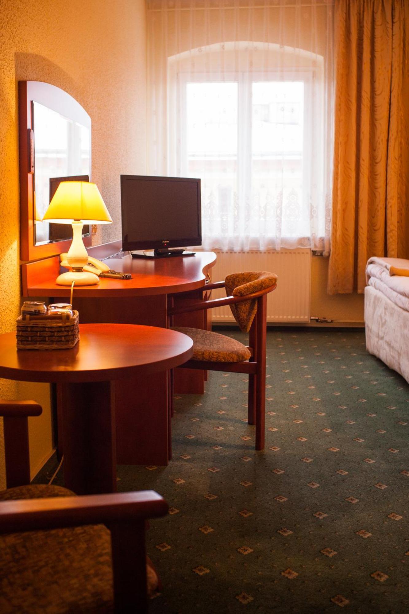 Hostel Ratuszowy Bydgoszcz Esterno foto