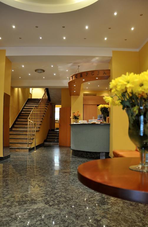 Hostel Ratuszowy Bydgoszcz Esterno foto