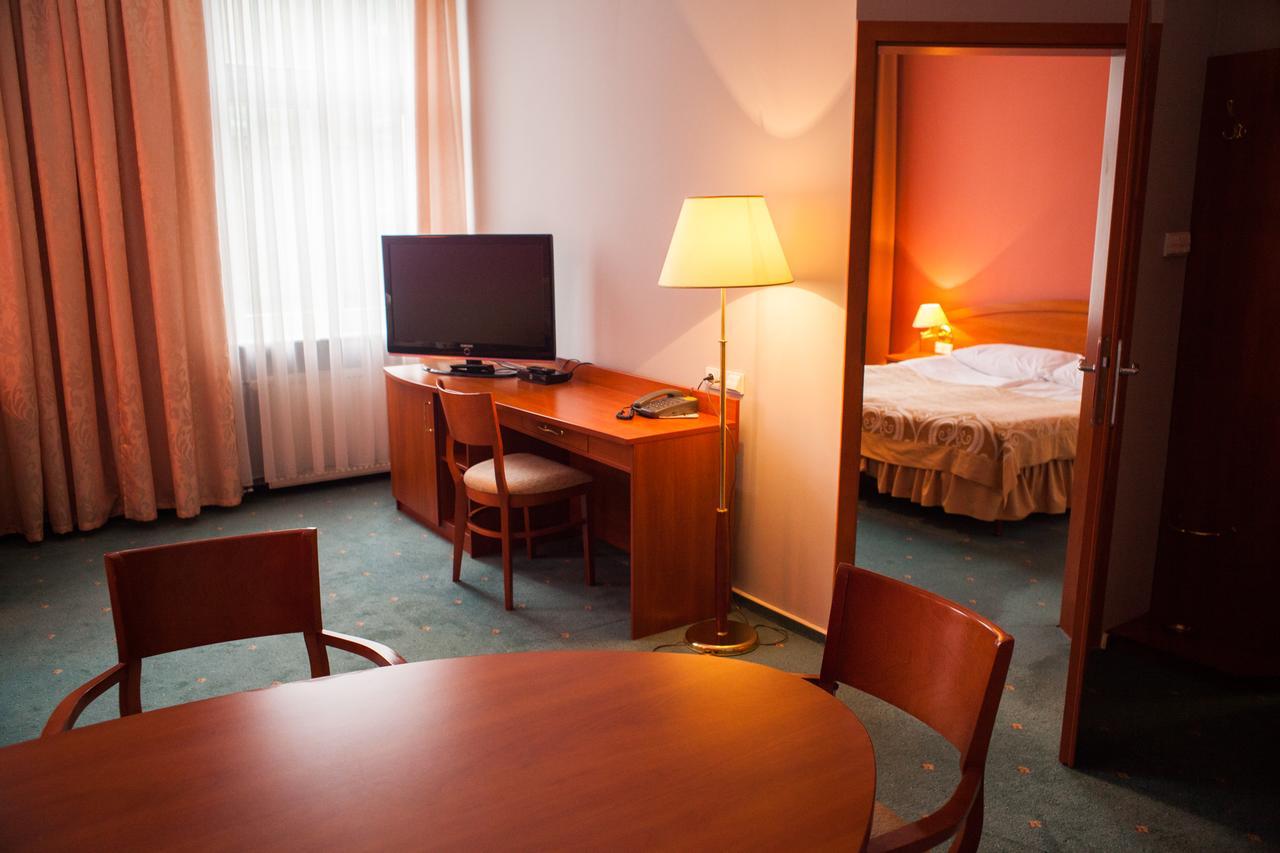 Hostel Ratuszowy Bydgoszcz Esterno foto
