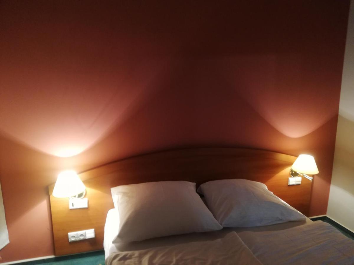 Hostel Ratuszowy Bydgoszcz Esterno foto