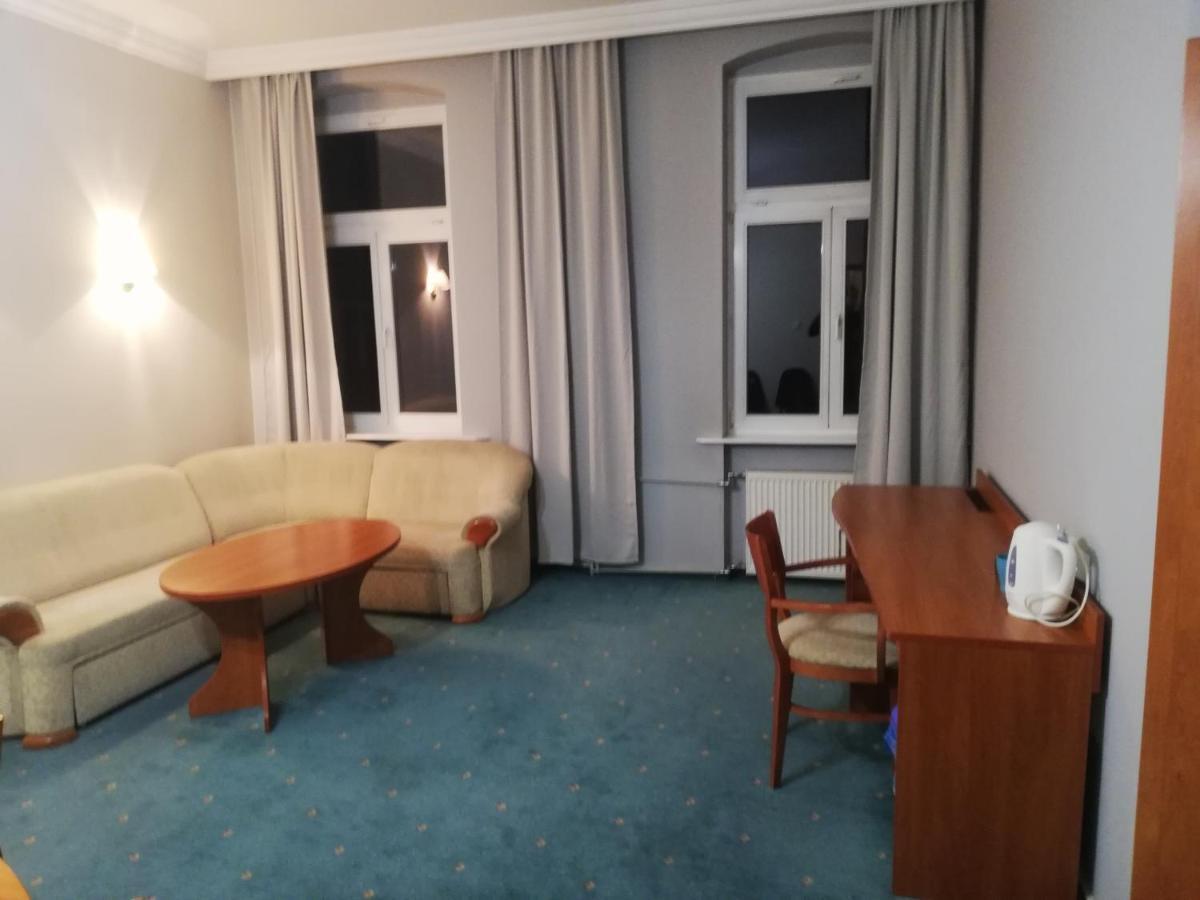 Hostel Ratuszowy Bydgoszcz Esterno foto