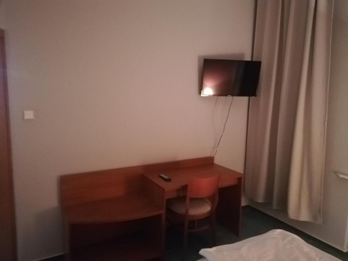 Hostel Ratuszowy Bydgoszcz Esterno foto